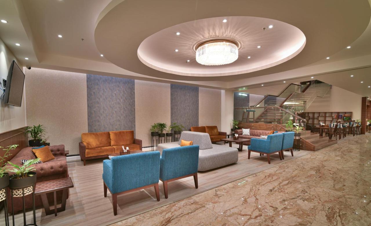 The Avatar Hotel & Convention 门格洛尔 外观 照片